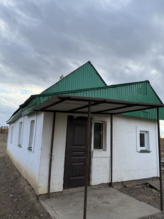 Продам дом 19 соток у озера Садовое