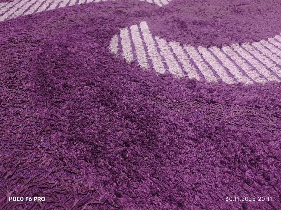 Ковер продам в хорошем состоянии