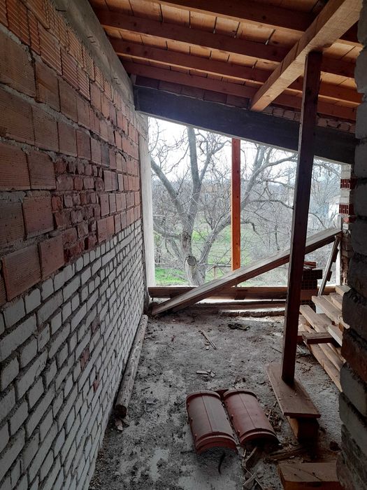 Къща с потенциал