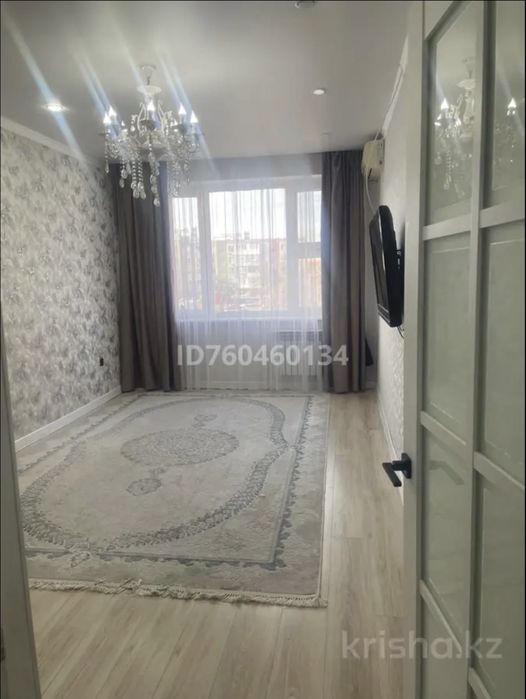 Продается 4 комн квартира