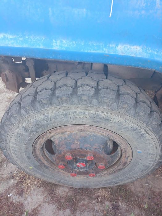 Продам газон самосвал