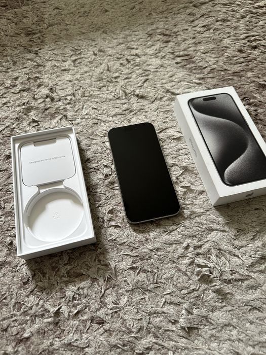 Продаю iPhone 15 Pro в отличном состояние