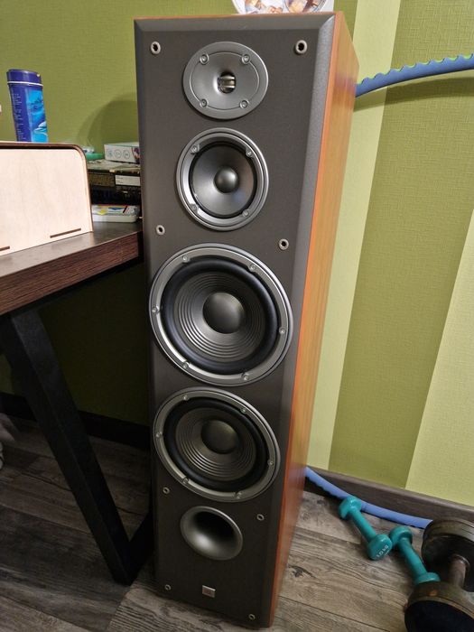 Напольная акустическая система JBL