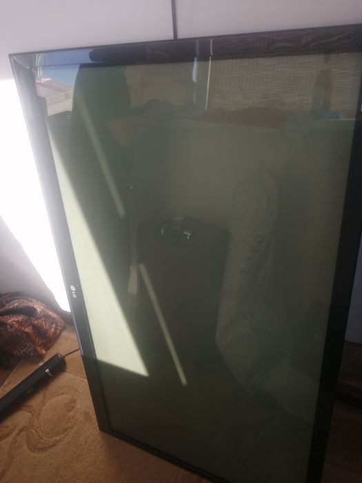 Продам телевизор LG