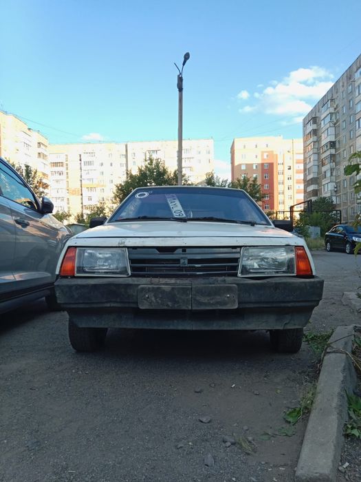 Жигули ваз 2108  .