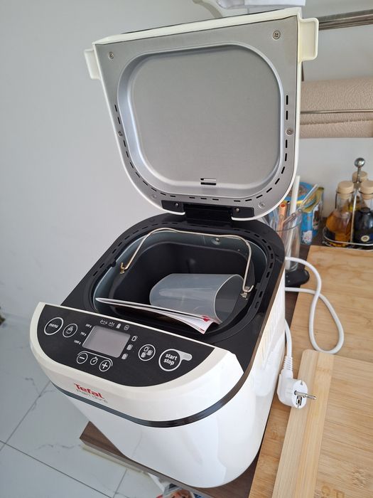 Masina de paine, aparat paine, Tefal Pain Dore 720W, 1 kg, 12 programe