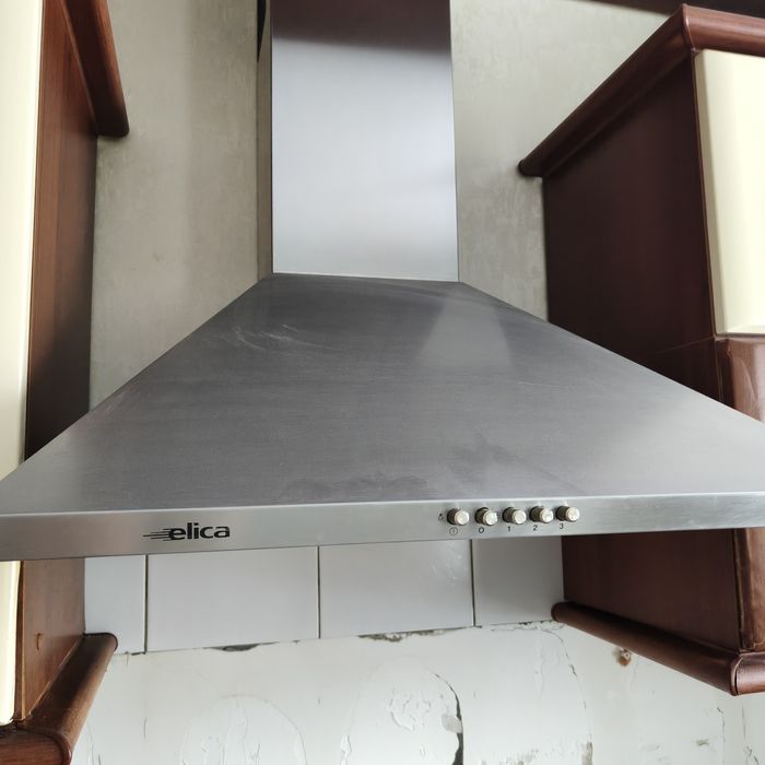 Шкафы кухонные подвесные