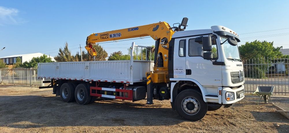 Manipulyator sotiladi 12 tonnalik