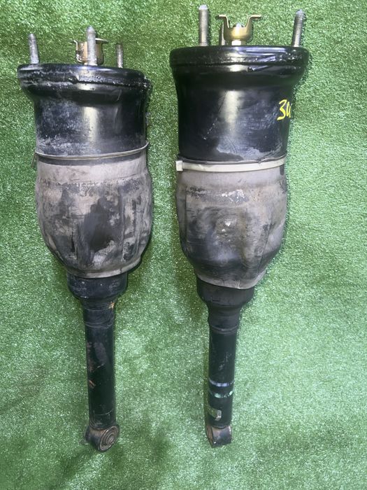 Тайота пневма стойки