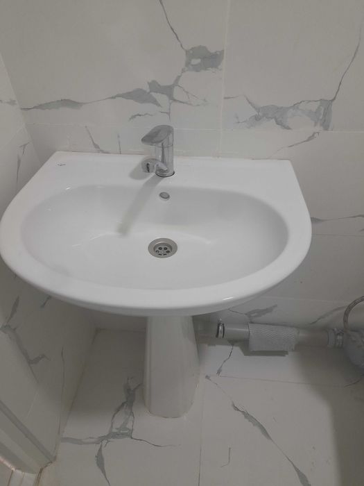 Rakvina  unitaz  vanna