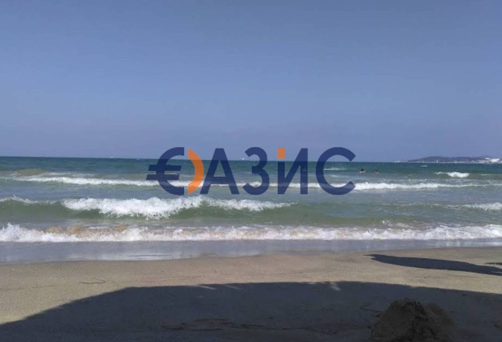 Продава се Тристаен апартамент в Бургас, Център - 94 кв.м за 660 €/кв.м - Снимка #10
