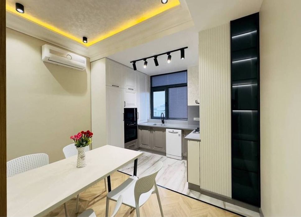 Мирабад Авенью!Сдается 2-х комнатная квартира