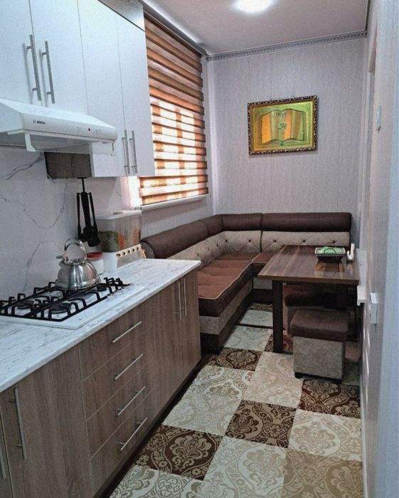 Продается 4 комн квартира на Шота Руставели V362