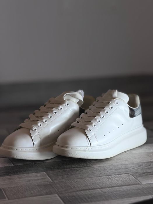 Sneakers Alexander McQueen Oversized, originali