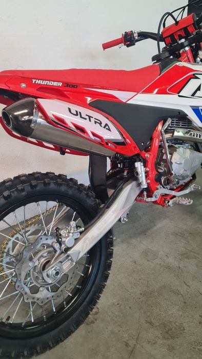 Motocross Apollo Ultra 300cc 21/18 inch E-Start Nou adus din Germania