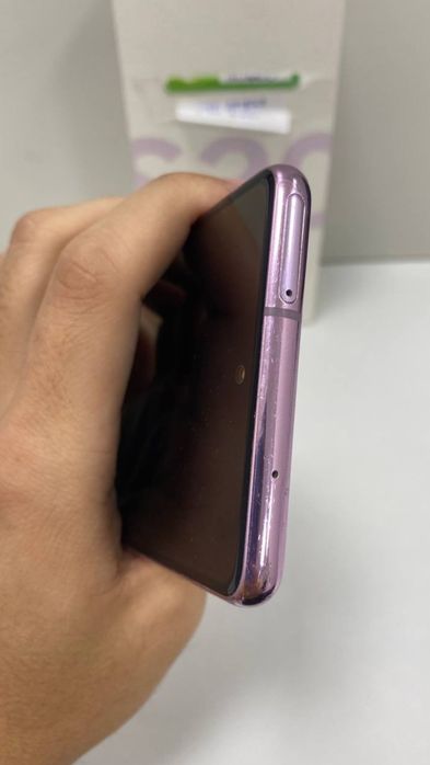 Samsung S 20 FE 128 gb obmen IPhone 11 pro max & IPhone 12