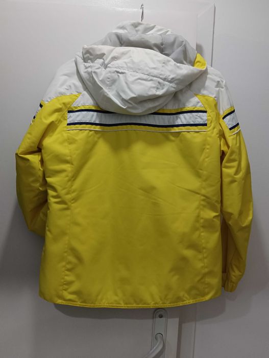 Дамско яке за ски