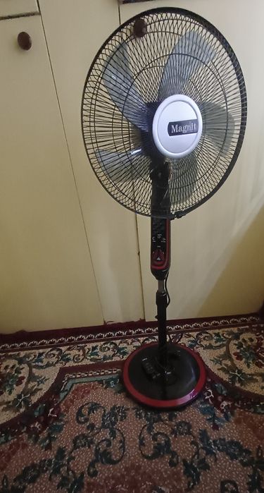 Ventilyator sotiladi
