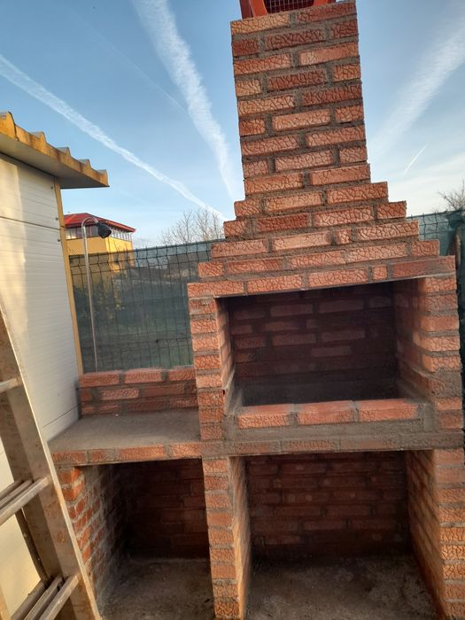 Rustic si simplu,gratar curte