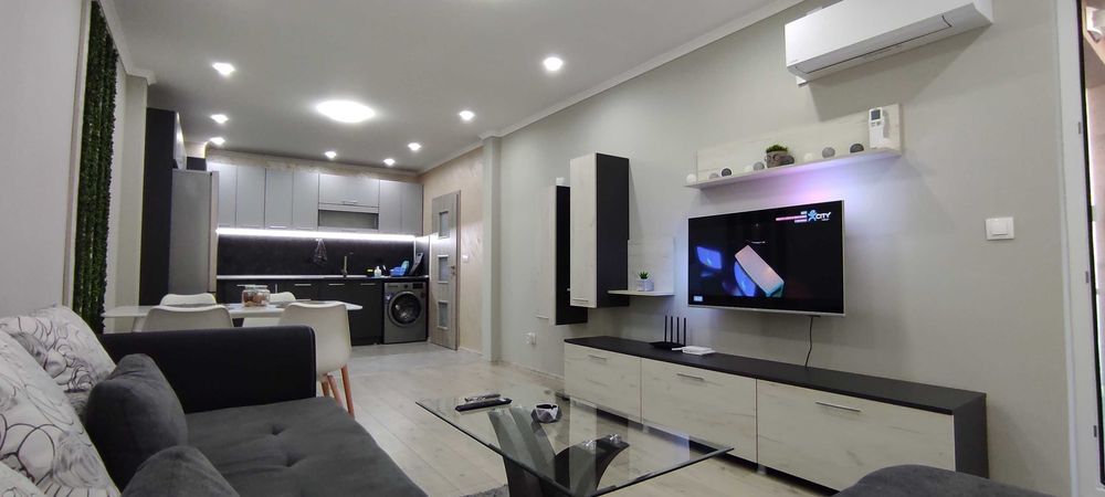 Дава се под наем Двустаен апартамент в Пловдив, Тракия - 75 кв.м за 598.23 € - Снимка #2