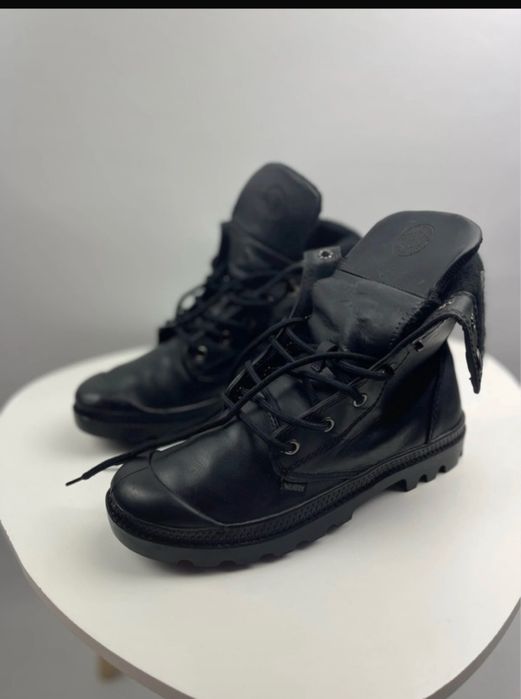 Ghete, sneakers inalti Palladium dama