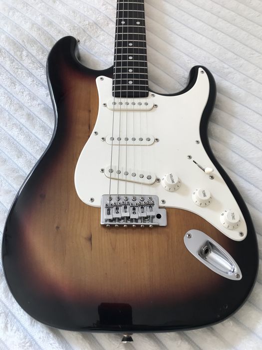 электрогитара Manfred strat sss made in Germany