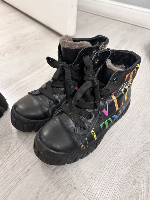 Обувь для девочки