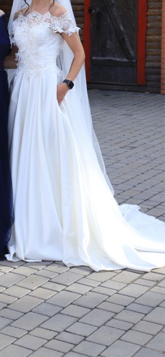 Продам свадебное платье