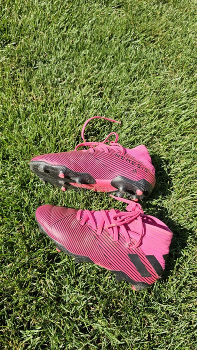 Ghete fotbal adidas marime  31.