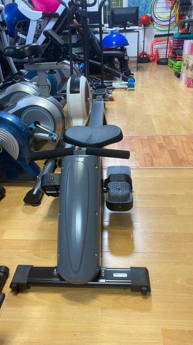 Гребной тренажер