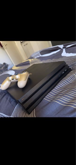 PlayStation 4 pro. 1 tb