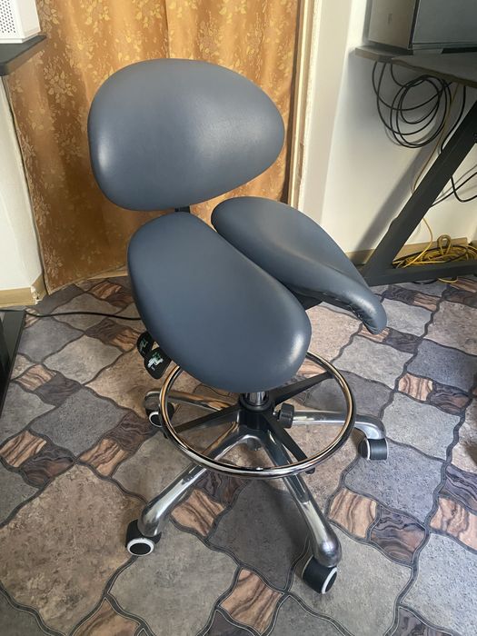 Кресло седло в идеальном состоянии