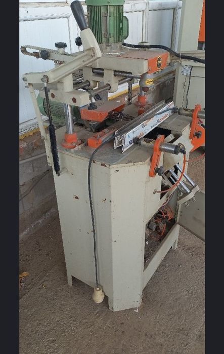 Станки пластиковые окна