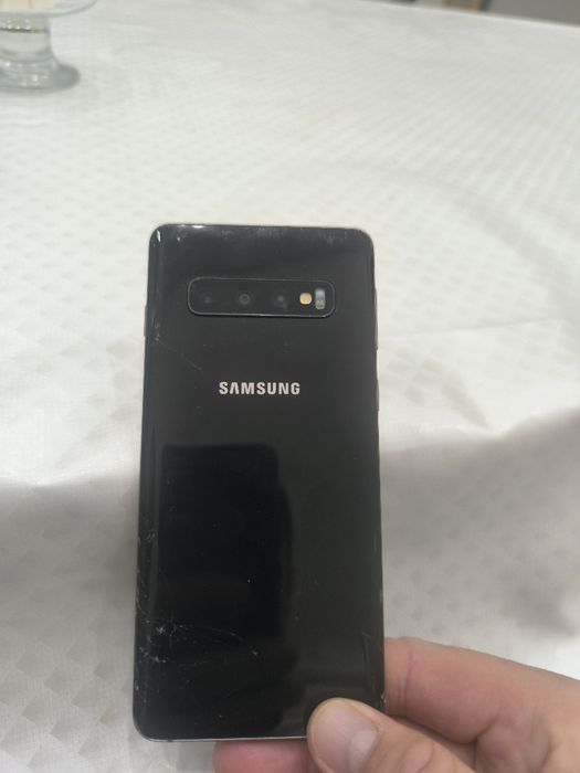 SAMSUNG S10 сатылады