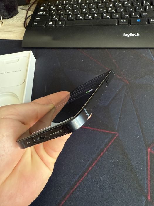 Продам iPhone 13 128 gb