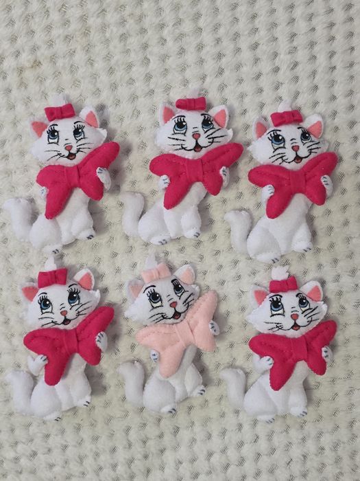 Figurine din fetru pentru lumanari botez, trusouri etc