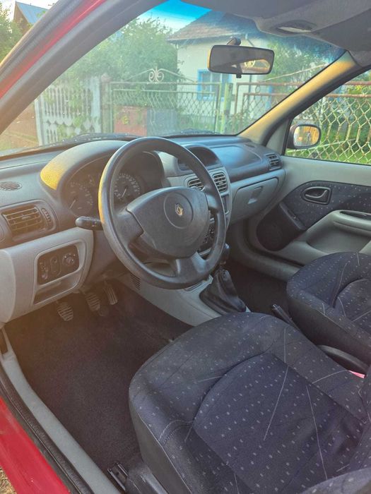 RENAULT Clio 2005 — imagine 4