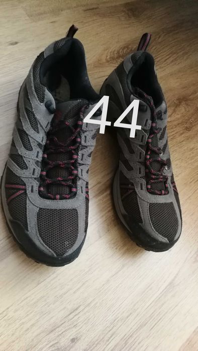 Обувку 36.39.41. 43.44