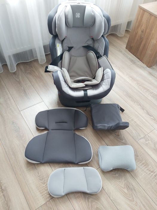 Vand Scaun de copii stare buna