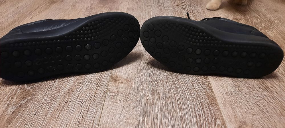 Туфли ecco 34р  кожа натуральная