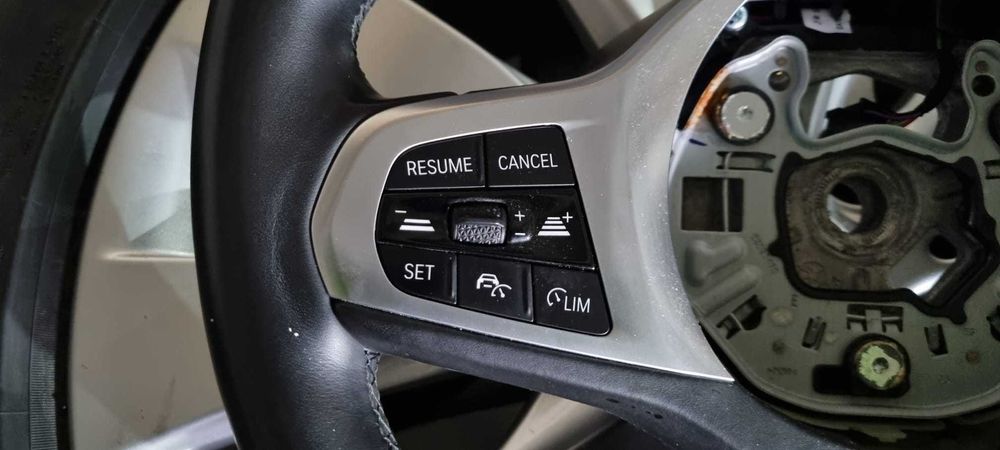 Volan M pachet BMW seria 1 2 3 F40 G20 G21 G22  ACC