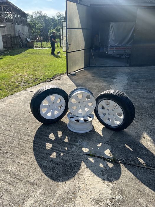 Vând jante (15)