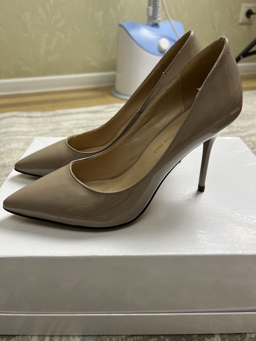 Туфли на каблуке