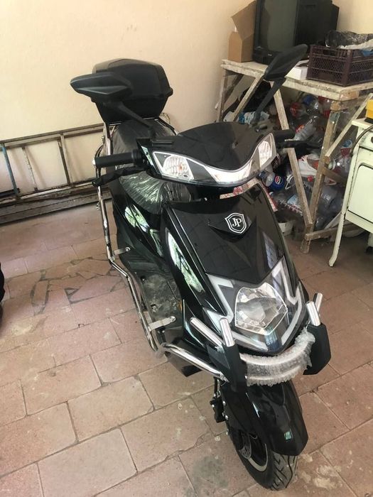 Ko'p yurmagan skuter srochna sotiladi