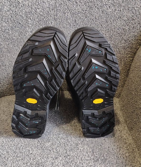 LOWA  Renegade Evo ICE GTX