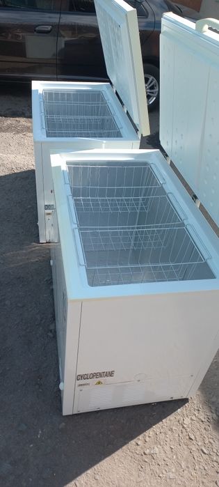 Морозильники Midea AS-384C