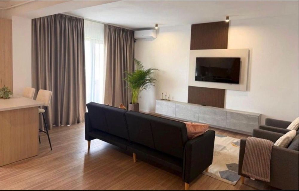 De Inchiriat Apartament 2 Camere Bloc Nou + Loc Parcare