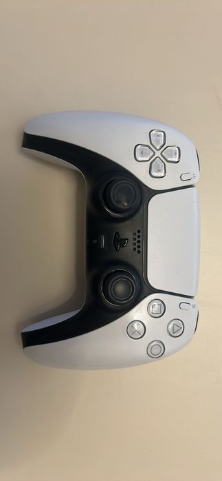 Контролер за PS5