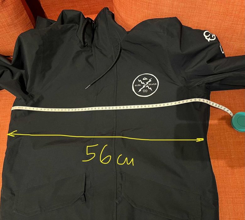 Quicksilver In The Hood Ново Сноуборд/Ски яке  10к мембрана.