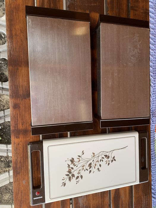 Plita pentru mentinerea la cald